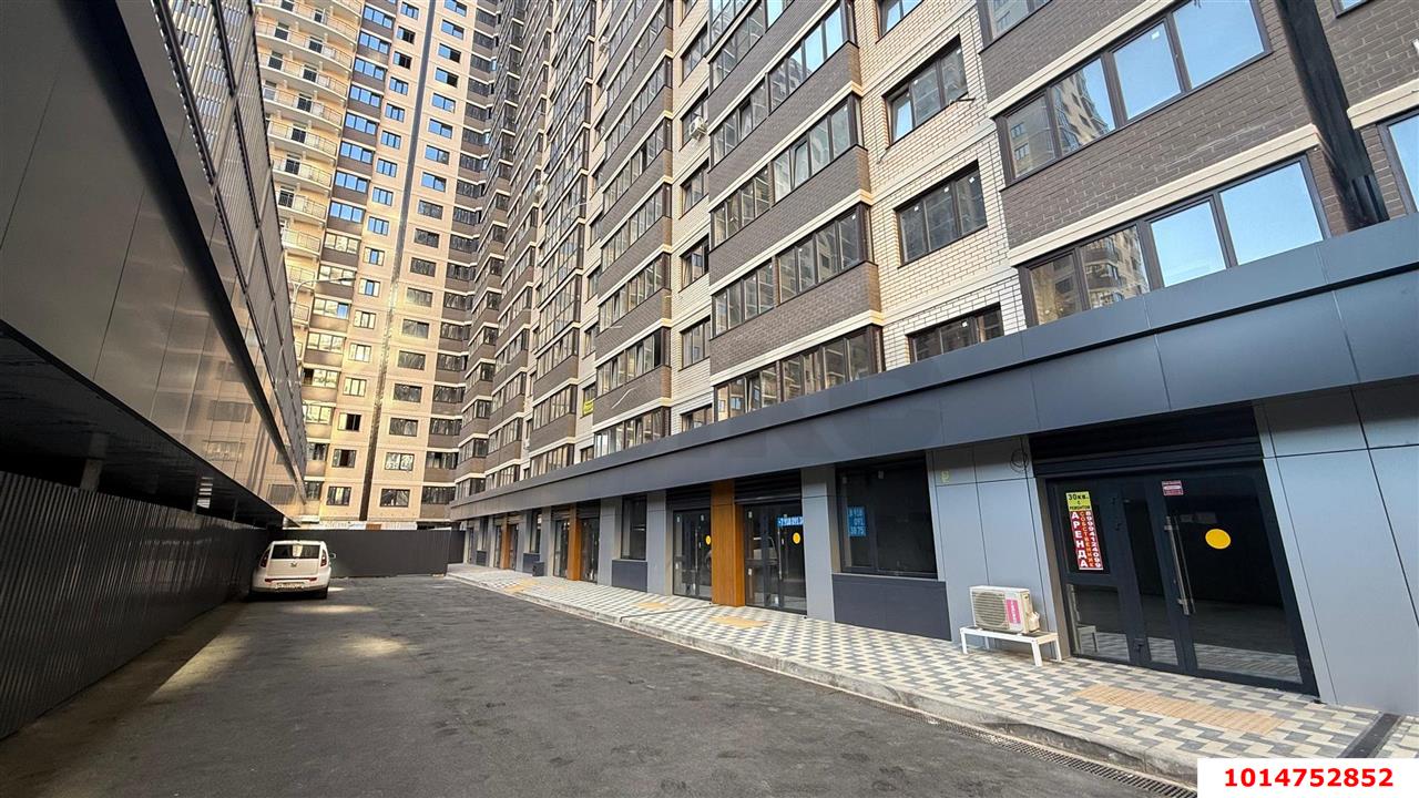 Фото №6: Торговое помещение 60&nbsp;м², 1/24&nbsp;эт. - Краснодар, Прикубанский внутригородской округ, мкр. Музыкальный, ул. Российская, 257/7