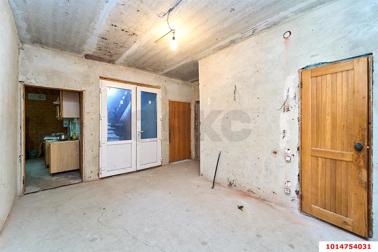 Фото №4: Дом 372&nbsp;м² + 7.72&nbsp;сот., 3&nbsp;эт. - Елизаветинская, мкр. Прикубанский внутригородской округ, пр-д Набережный, 3