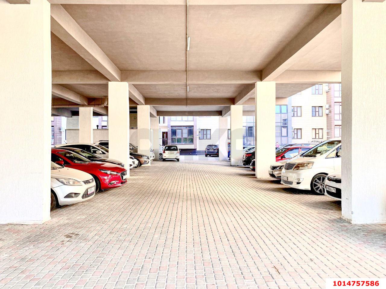 Фото №3: 1-комнатная квартира 40&nbsp;м², 3/19&nbsp;эт. - Новороссийск, р. Центральный, ул. Энгельса, 93