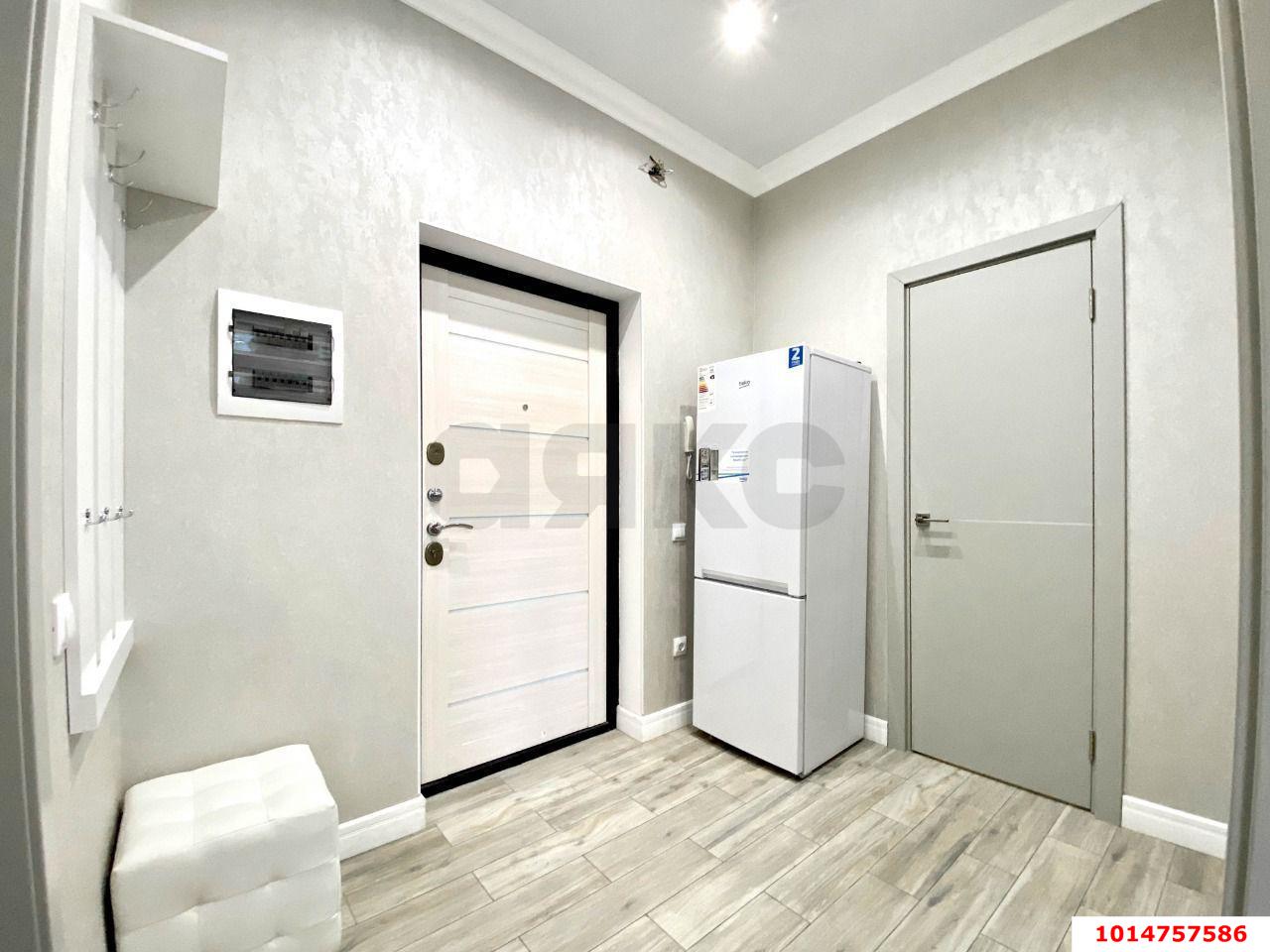 Фото №7: 1-комнатная квартира 40&nbsp;м², 3/19&nbsp;эт. - Новороссийск, р. Центральный, ул. Энгельса, 93