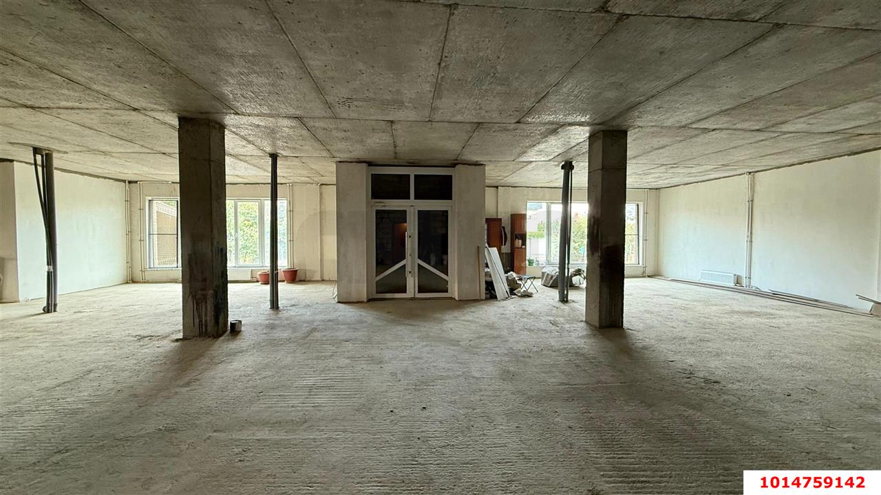 Фото №3: Торговое помещение 232&nbsp;м², 1/3&nbsp;эт. - Краснодар, Центральный внутригородской округ, мкр. Черёмушки, ул. Димитрова, 54