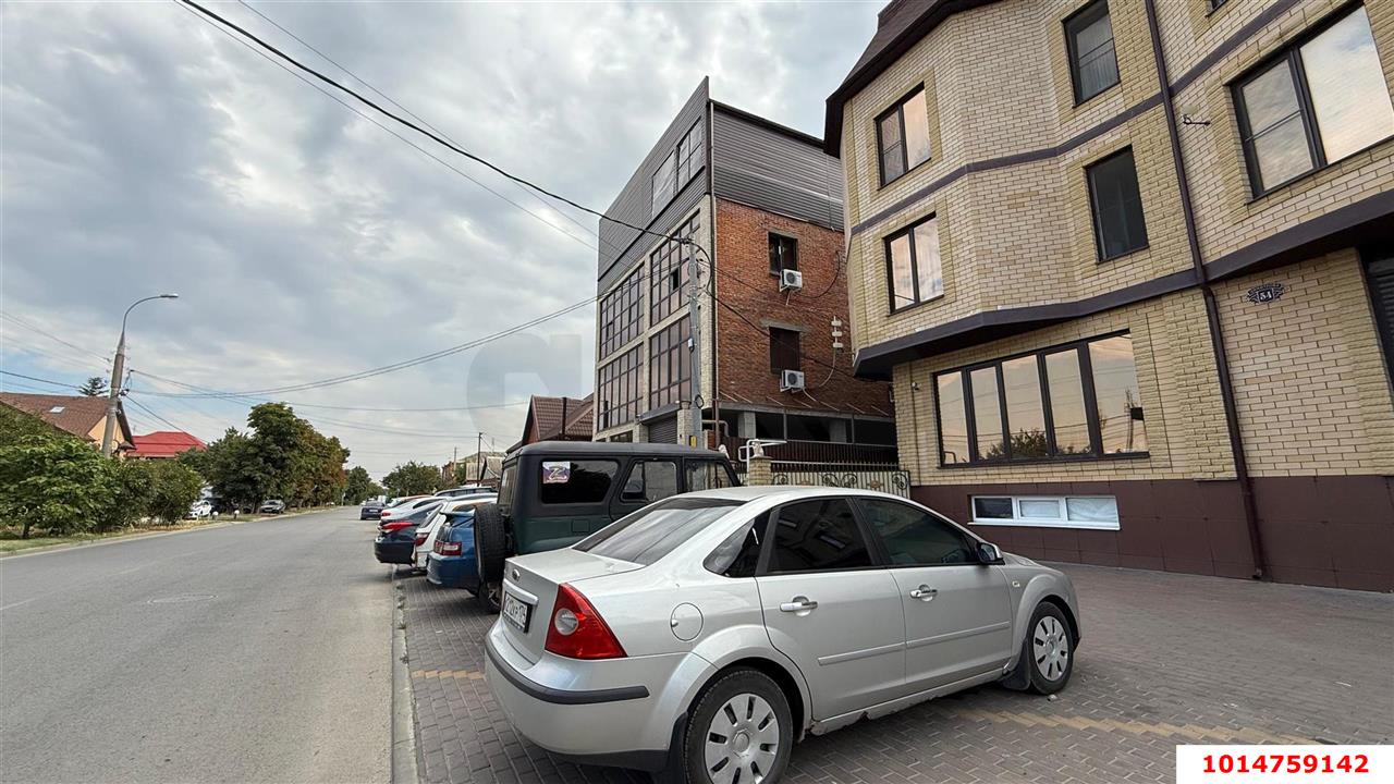 Фото №5: Торговое помещение 232&nbsp;м², 1/3&nbsp;эт. - Краснодар, Центральный внутригородской округ, мкр. Черёмушки, ул. Димитрова, 54