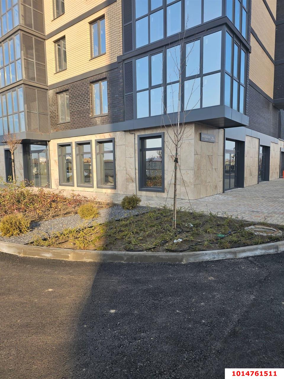 Фото №3: Торговое помещение 73&nbsp;м², 1/13&nbsp;эт. - Яблоновский, мкр. жилой комплекс Вектор, ул. Базовская, 21