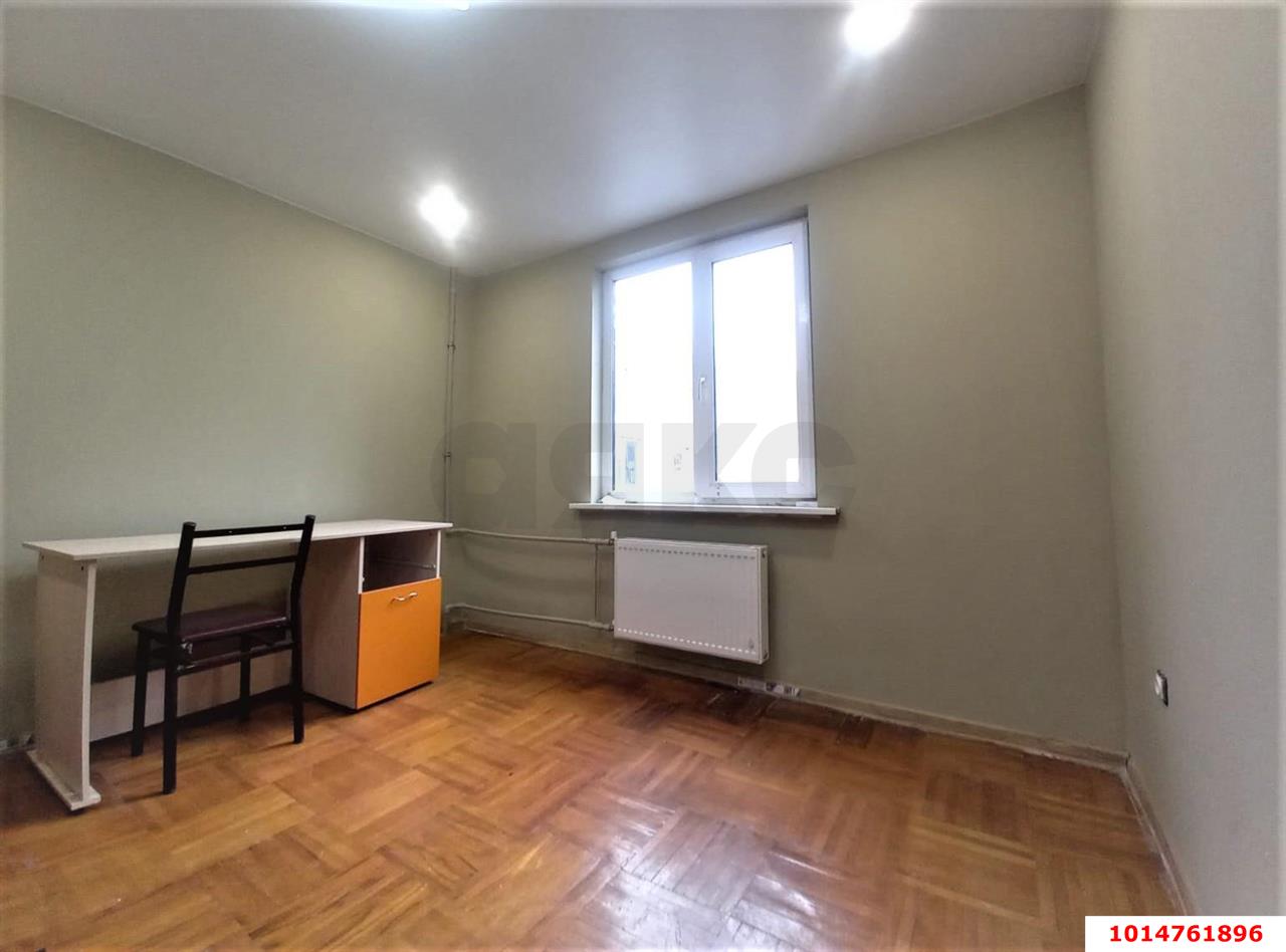 Фото №4: 4-комнатная квартира 81&nbsp;м², 9/9&nbsp;эт. - Краснодар, Карасунский внутригородской округ, мкр. Комсомольский, ул. Тюляева, 1