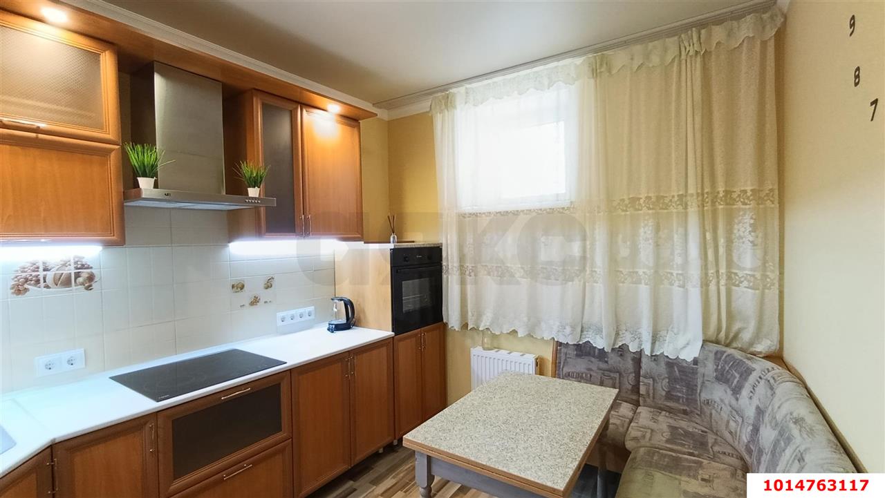 Фото №1: 1-комнатная квартира 36&nbsp;м², 1/4&nbsp;эт. - Краснодар, Прикубанский внутригородской округ, мкр. ЖК Прованс, ул. Генерала Петрова, 29