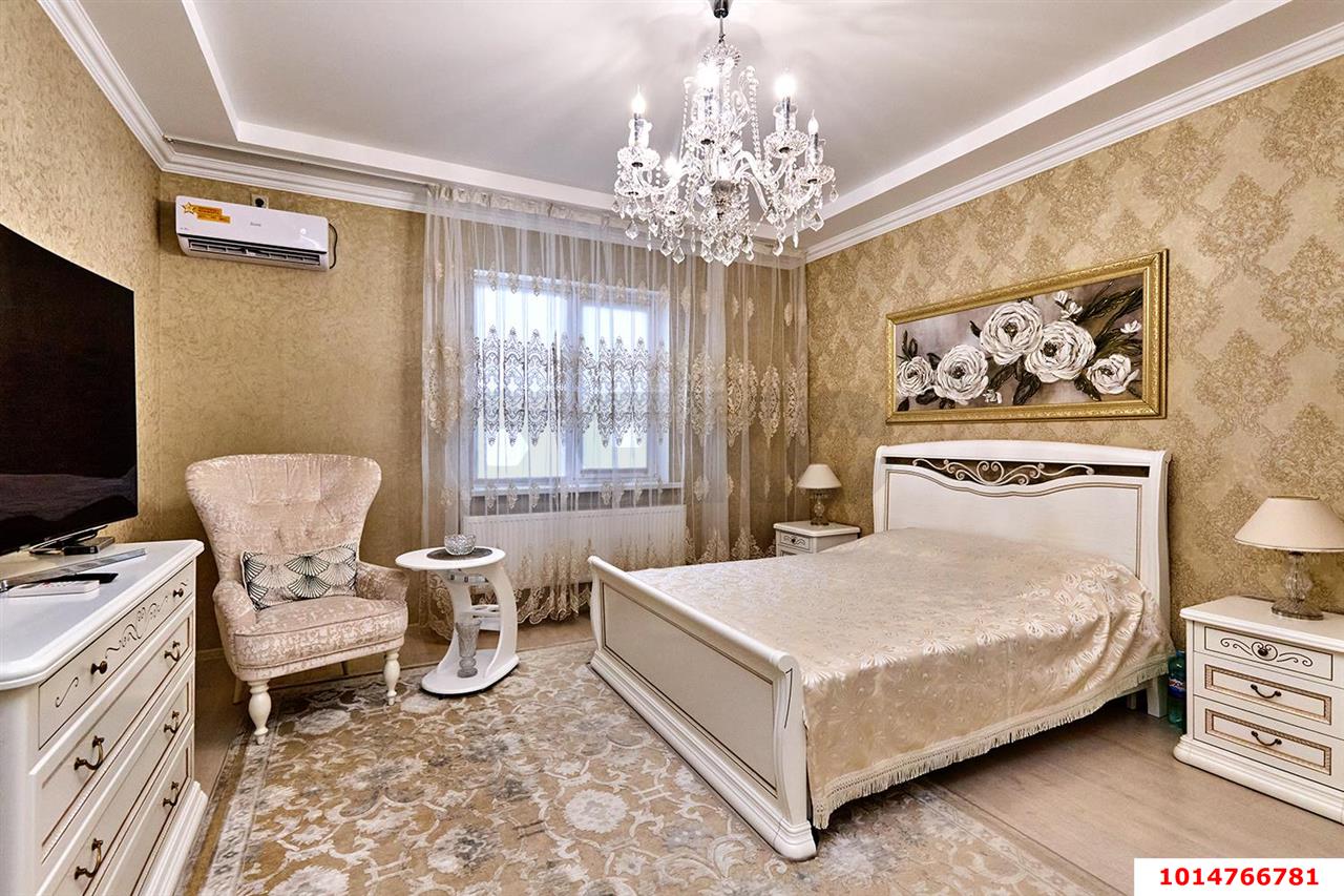 Фото №11: Дом 180&nbsp;м² + 6&nbsp;сот., 2&nbsp;эт. - Старокорсунская, мкр. Карасунский внутригородской округ, ул. Корсунская, 53