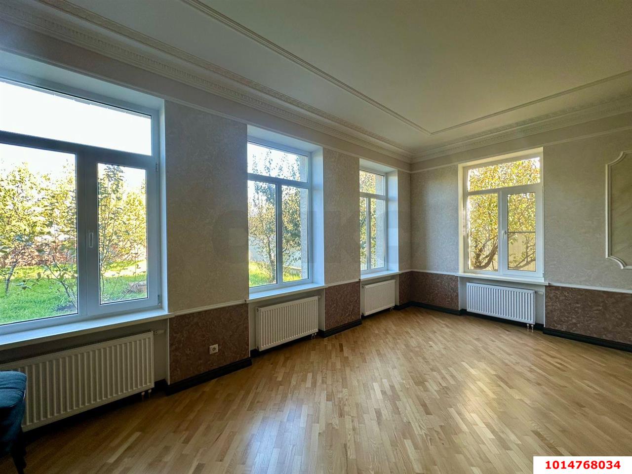 Фото №2: Дом 356&nbsp;м² + 10&nbsp;сот., 2&nbsp;эт. - Краснодар, Прикубанский внутригородской округ, мкр. 2-я Площадка, ул. Генерала Мищенко, 19