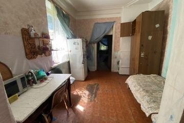 Фото №1: Часть дома 51 м² + 1 сот., 1 эт. - Краснодар, мкр. Центральный, ул. Базовская, 43
