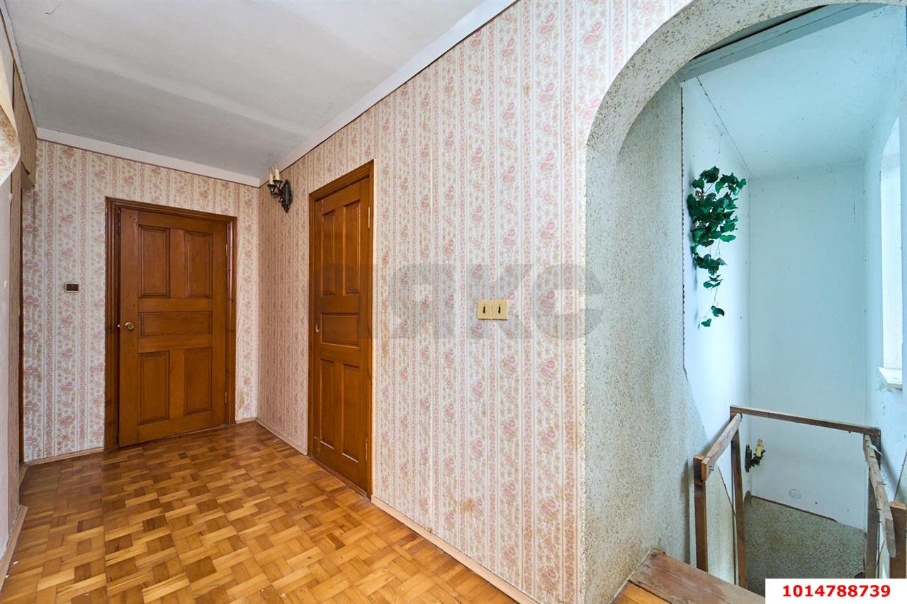 Фото №8: Дом 216&nbsp;м² + 7&nbsp;сот., 2&nbsp;эт. - Ленина, Карасунский внутригородской округ, мкр. СНТ Восток, ул. Центральная