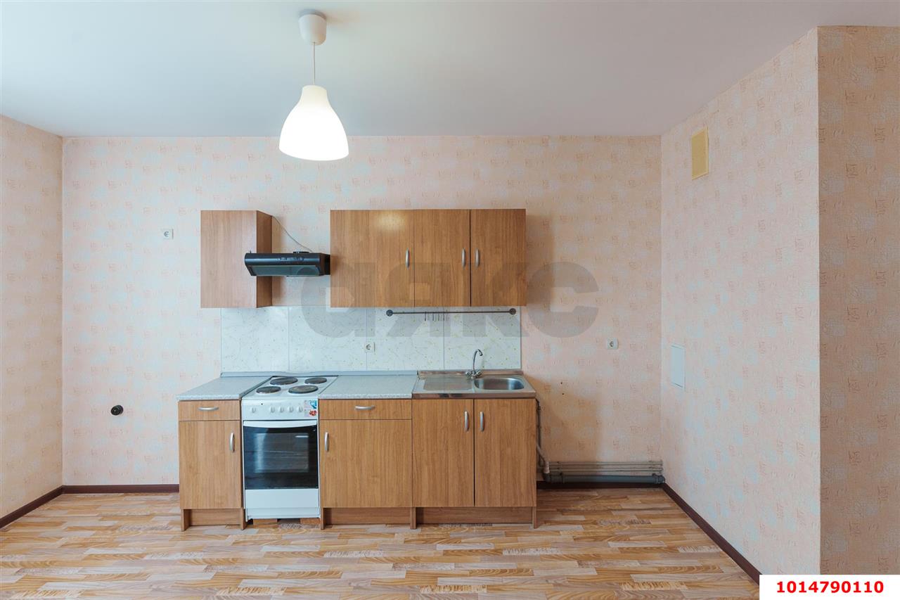 Фото №2: 2-комнатная квартира 84&nbsp;м², 8/17&nbsp;эт. - Краснодар, Прикубанский внутригородской округ, мкр. имени Маршала Жукова, ул. Александра Покрышкина, 4/7