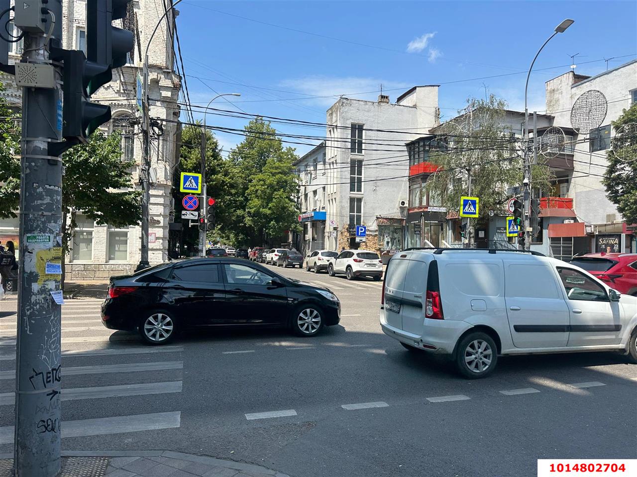 Фото №4: Торговое помещение 49&nbsp;м², 4&nbsp;эт. - Краснодар, Западный внутригородской округ, мкр. Центральный, ул. Пашковская, 71