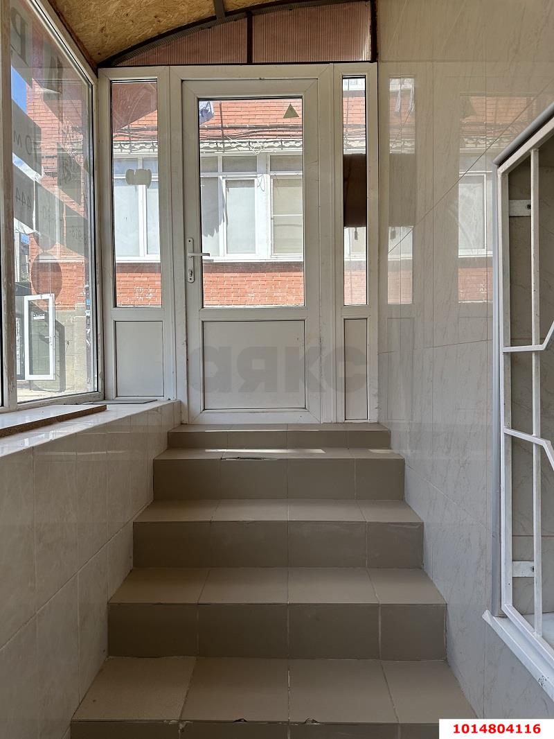 Фото №5: Торговое помещение 236&nbsp;м², 4&nbsp;эт. - Краснодар, Прикубанский внутригородской округ, мкр. Музыкальный, ул. Суздальская, 14