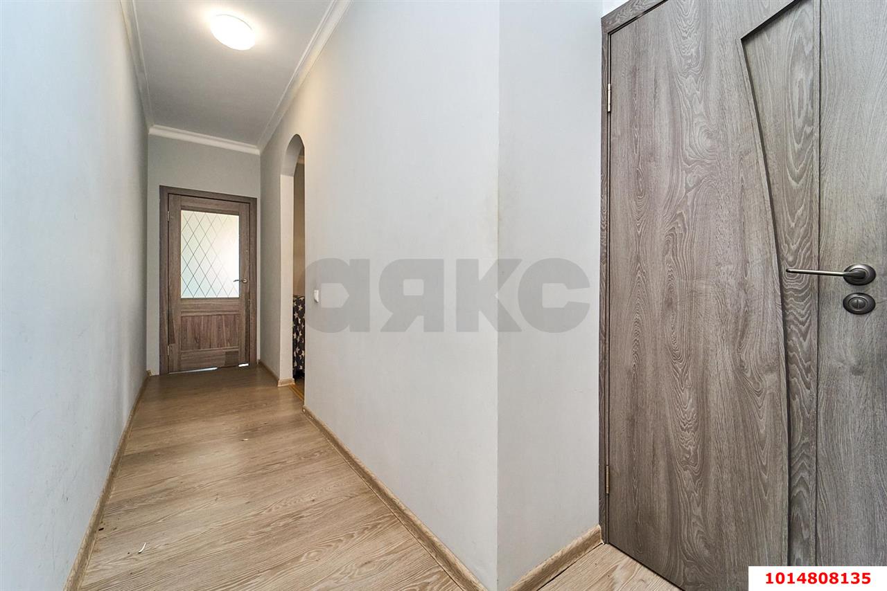 Фото №5: 1-комнатная квартира 41&nbsp;м², 2/4&nbsp;эт. - Краснодар, Прикубанский внутригородской округ, мкр. Юбилейный, ул. Алма-Атинская, 39