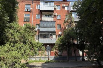 Фото №1: 2-комнатная квартира 43 м², 5/5 эт. - Краснодар, мкр. Завод Измерительных Приборов, ул. Офицерская, 52Б
