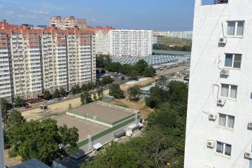 Фото №1: 1-комнатная квартира 40&nbsp;м², 17/17&nbsp;эт. - Краснодар, мкр. ЖК Легенда, ул. имени 40-летия Победы, 137