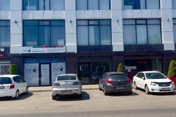 Фото №1: Торговое помещение 84&nbsp;м², 1/3&nbsp;эт. - Краснодар, мкр. Завод Радиоизмерительных Приборов, ул. Ростовское шоссе, 52/1
