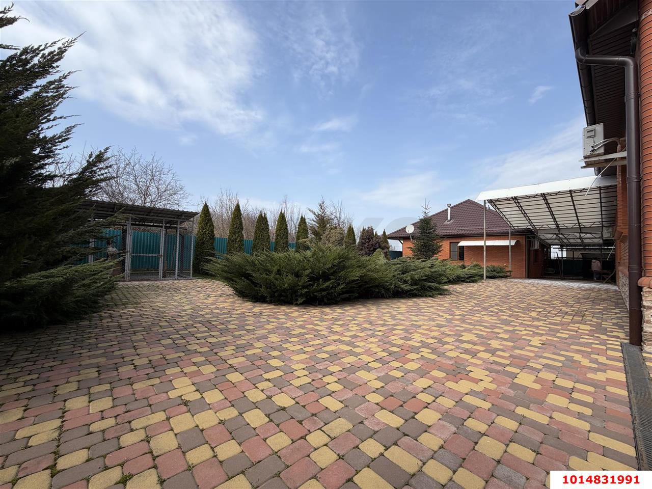 Фото №4: Дом 180&nbsp;м² + 14&nbsp;сот., 2&nbsp;эт. - Медведовская, ул. Пшеничная, 19