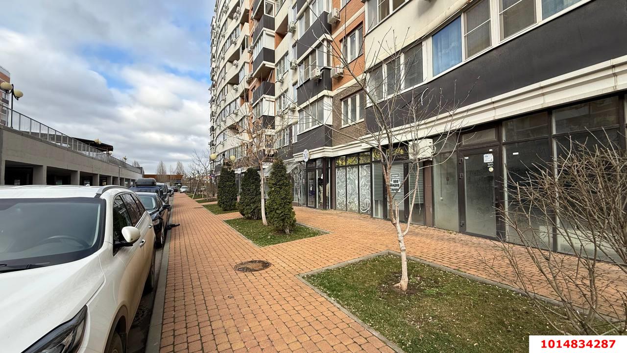 Фото №7: Торговое помещение 122&nbsp;м², 1/16&nbsp;эт. - Краснодар, Прикубанский внутригородской округ, имени Петра Метальникова, мкр. ЖК Лучший, ул. Ростовское шоссе, 30/7к4