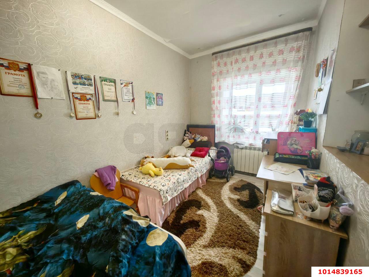 Фото №7: 4-комнатная квартира 95&nbsp;м², 2/2&nbsp;эт. - Яблоновский, ул. Железнодорожная, 11