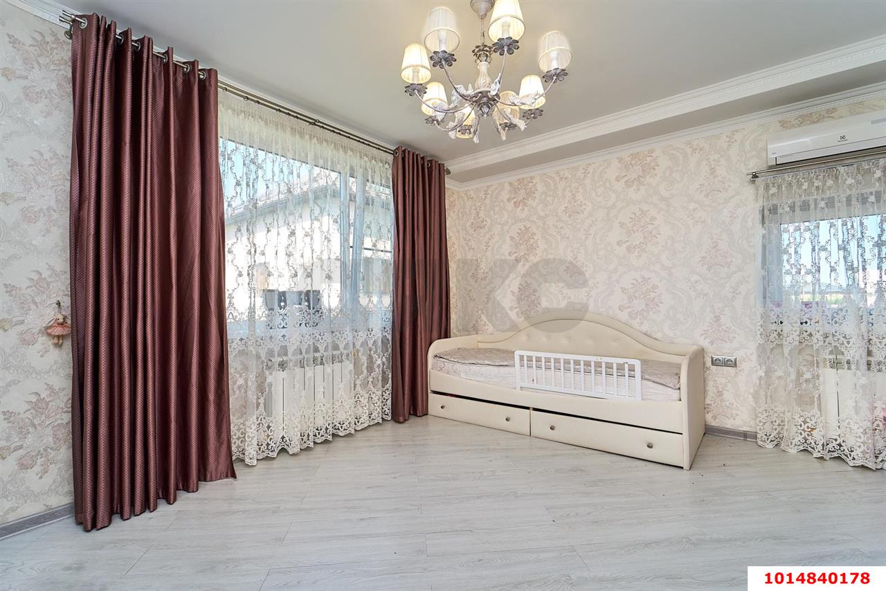 Фото №19: Дом 170&nbsp;м² + 4.98&nbsp;сот., 2&nbsp;эт. - Краснодар, Карасунский внутригородской округ, ж/м Пашковский, ул. Атамана Лысенко, 18