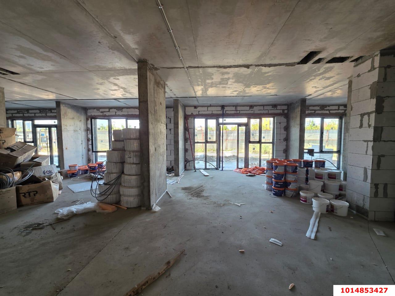 Фото №4: Торговое помещение 356&nbsp;м², 1/17&nbsp;эт. - Краснодар, мкр. Прикубанский внутригородской округ, ул. Венецианская