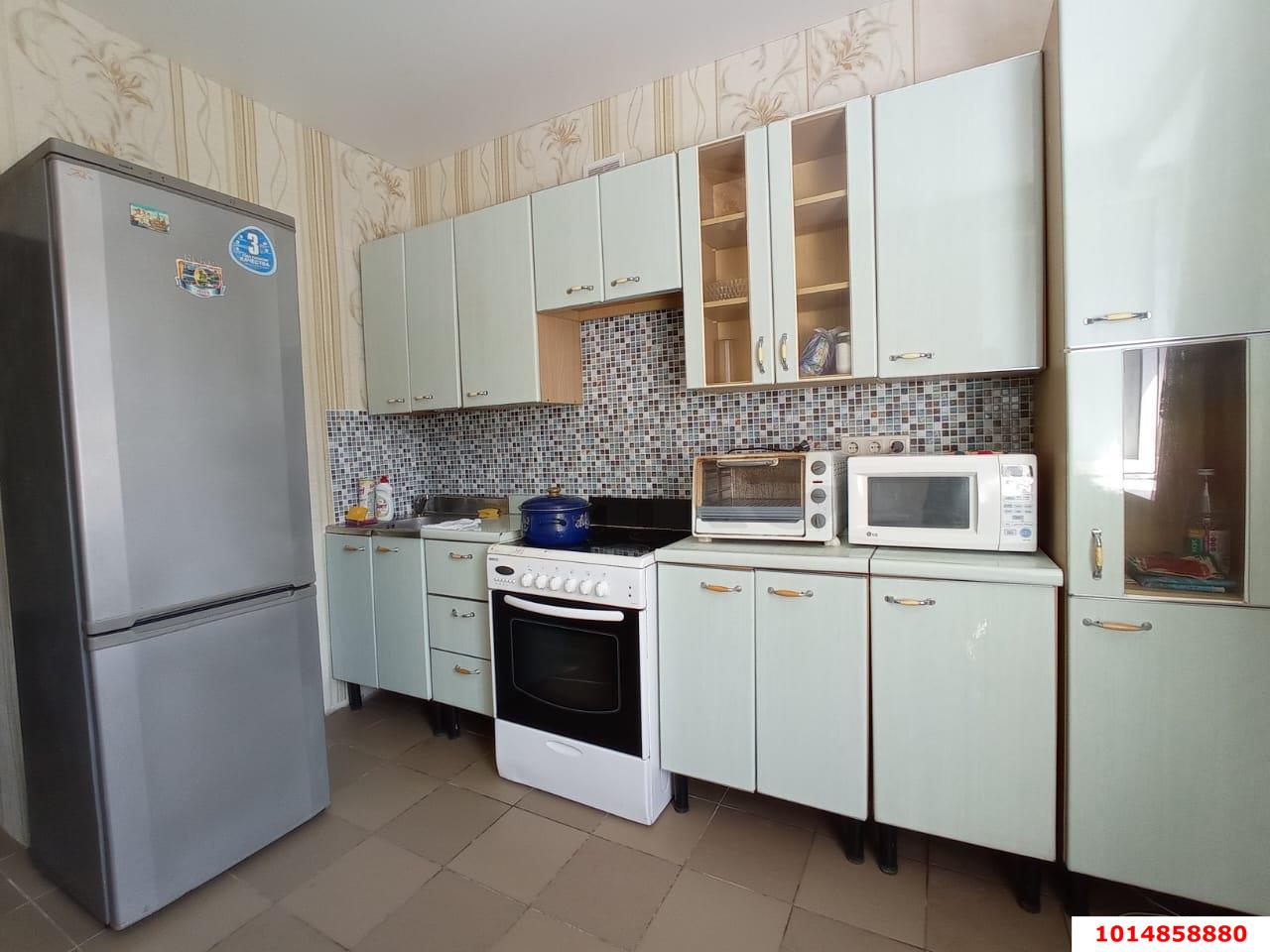 Фото №1: 1-комнатная квартира 41&nbsp;м², 6/6&nbsp;эт. - Краснодар, Прикубанский внутригородской округ, мкр. Музыкальный, ул. имени И.И. Дунаевского, 11