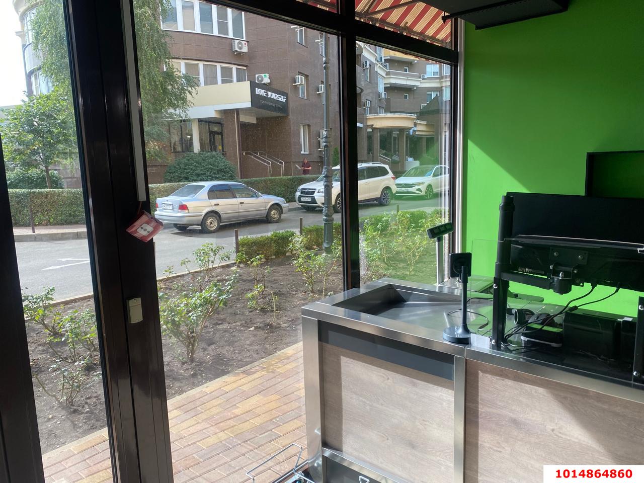 Фото №4: Торговое помещение 263&nbsp;м², 1/3&nbsp;эт. - Краснодар, Кожзавод, мкр. Западный внутригородской округ, ул. Кожевенная, 24/1