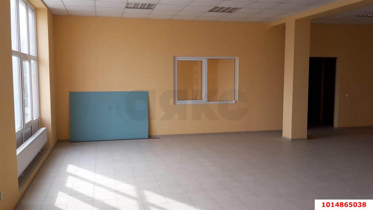 Фото №7: Отдельное здание 500&nbsp;м², 1/2&nbsp;эт. - Дорожник, мкр. Прикубанский внутригородской округ, ул. Айвовая, 2