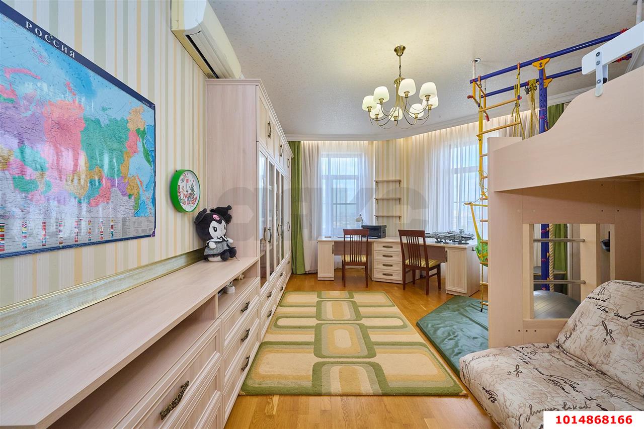 Фото №12: 3-комнатная квартира 137&nbsp;м², 10/16&nbsp;эт. - Краснодар, Западный внутригородской округ, мкр. Центральный, ул. Октябрьская, 74