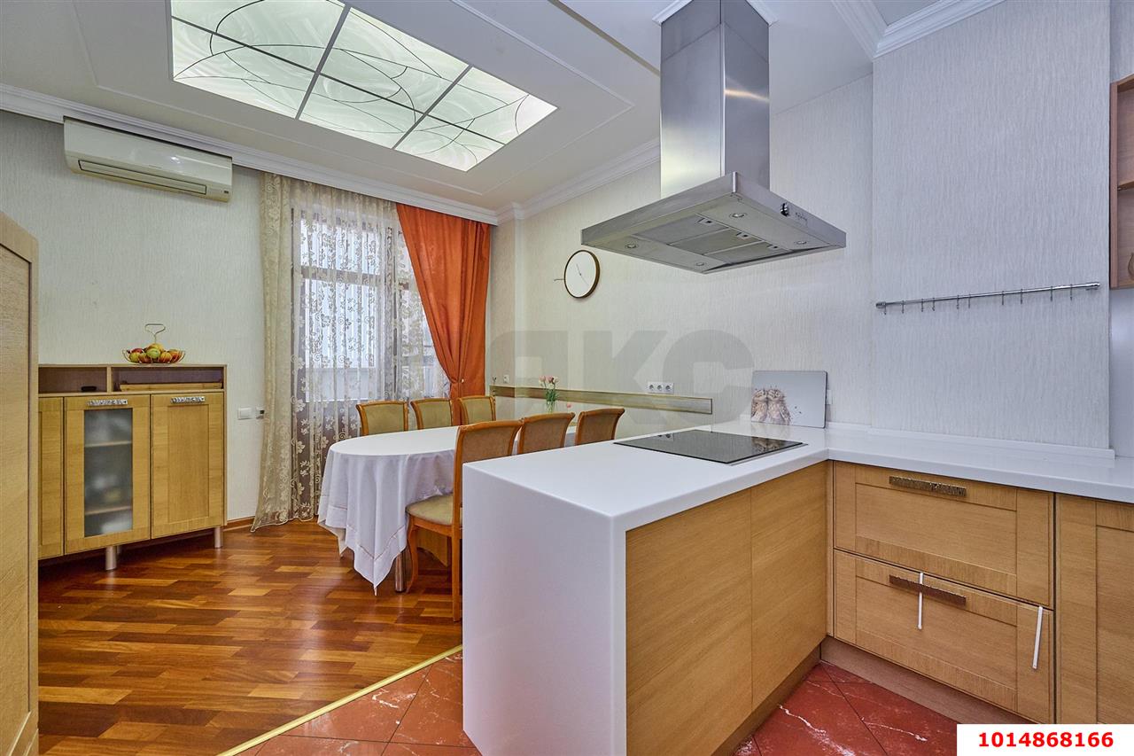 Фото №24: 3-комнатная квартира 137&nbsp;м², 10/16&nbsp;эт. - Краснодар, Западный внутригородской округ, мкр. Центральный, ул. Октябрьская, 74
