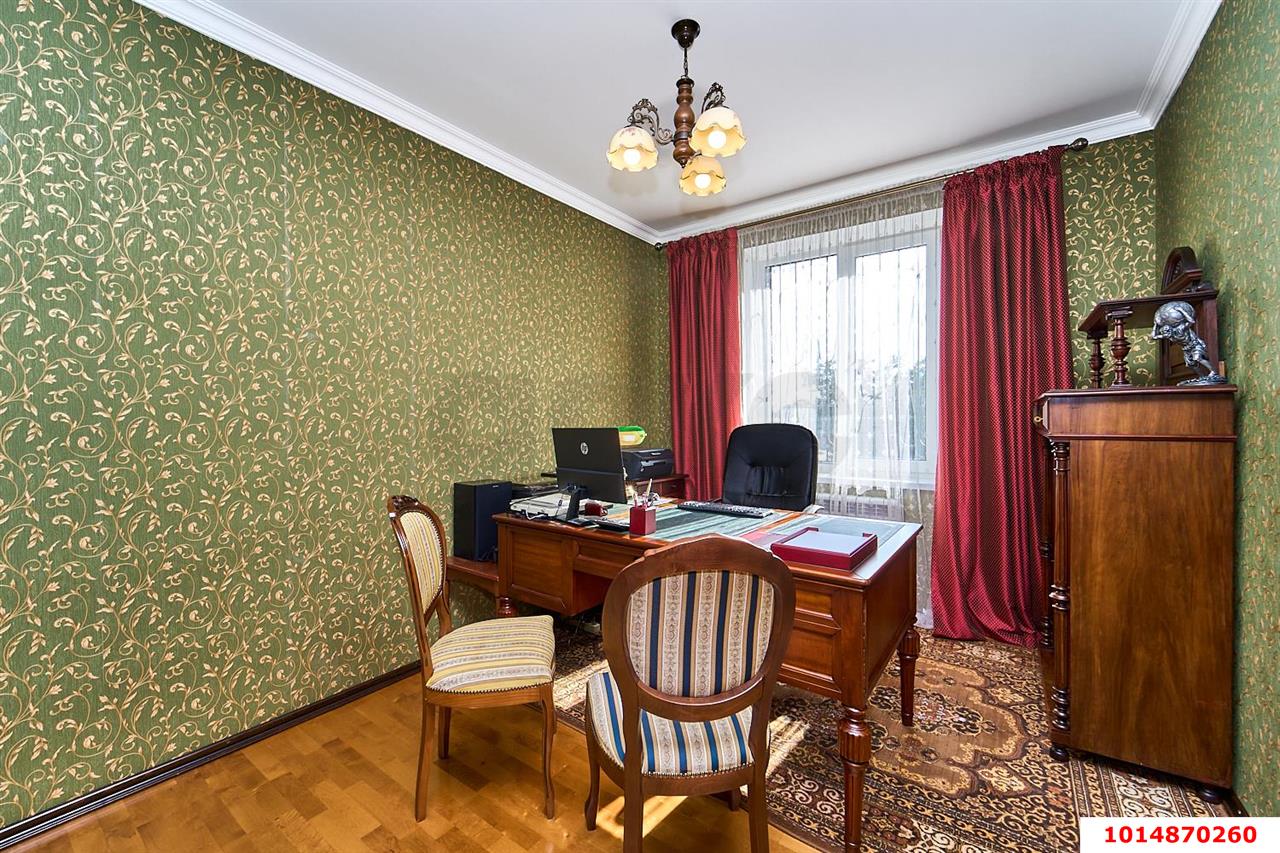 Фото №10: Дом 241&nbsp;м² + 6.83&nbsp;сот., 2&nbsp;эт. - Калинина, мкр. Прикубанский внутригородской округ, пр-д 6-й Сиреневый, 11