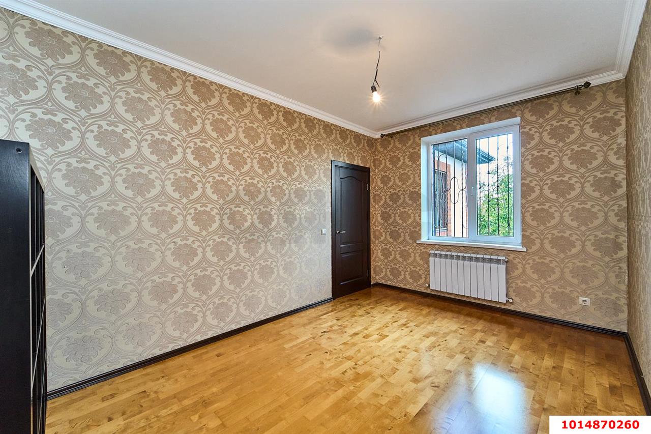 Фото №7: Дом 241&nbsp;м² + 6.83&nbsp;сот., 2&nbsp;эт. - Калинина, мкр. Прикубанский внутригородской округ, пр-д 6-й Сиреневый, 11