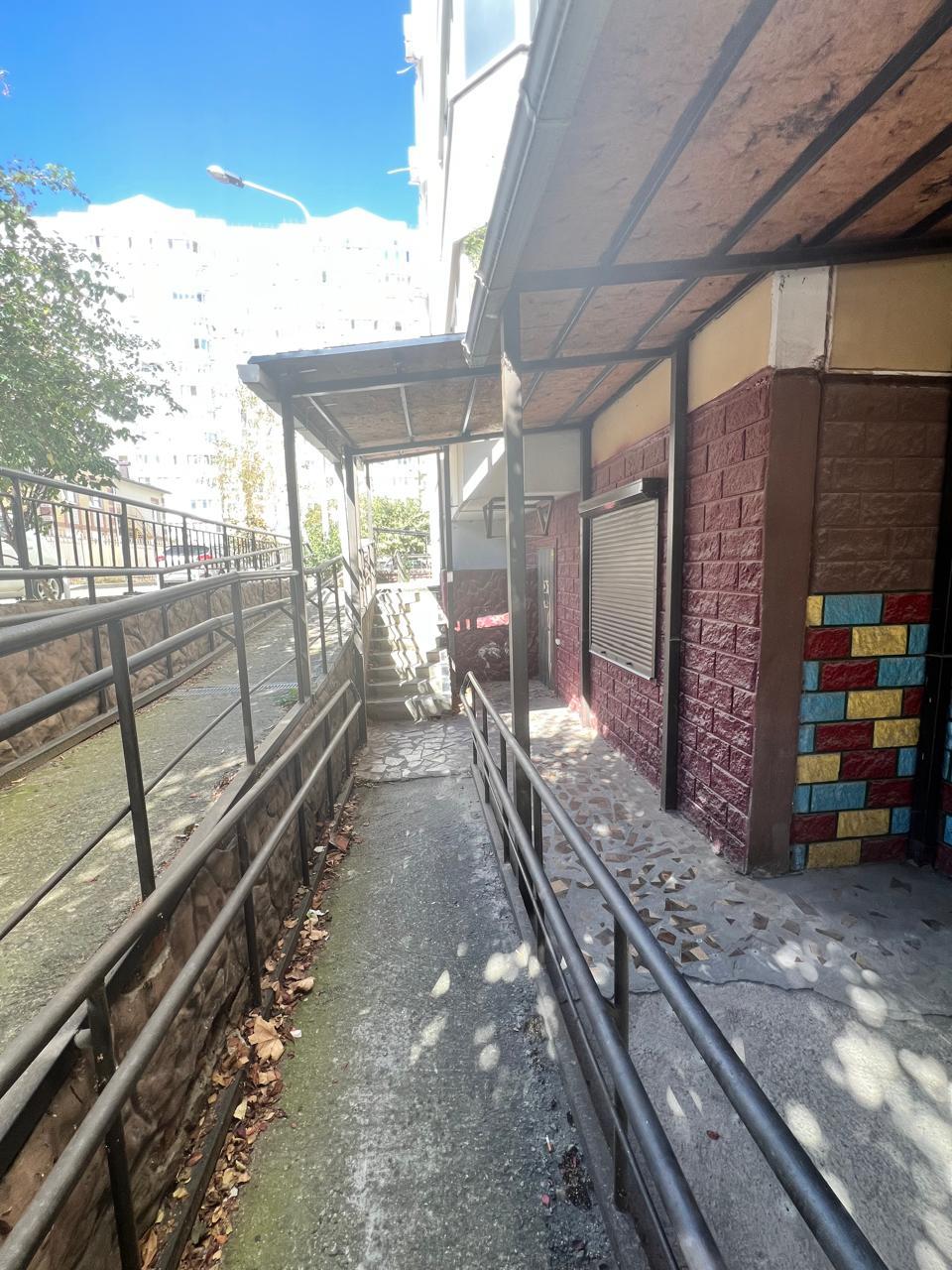 Фото №5: Торговое помещение 64&nbsp;м², 14&nbsp;эт. - Краснодар, Прикубанский внутригородской округ, мкр. Московский, ул. им. Артюшкова В.Д., 15