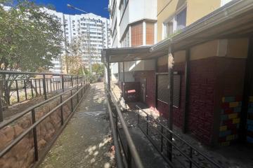 Фото №1: Торговое помещение 64&nbsp;м², 14&nbsp;эт. - Краснодар, мкр. Московский, ул. им. Артюшкова В.Д., 15