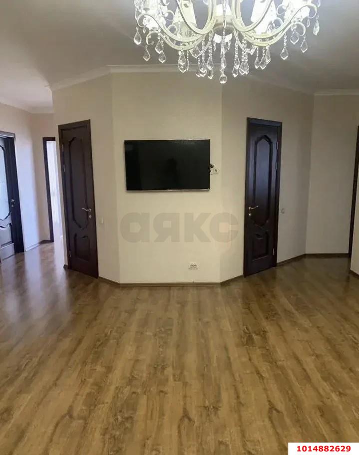 Фото №3: 4-комнатная квартира 184&nbsp;м², 4/6&nbsp;эт. - Краснодар, Западный внутригородской округ, Горгаз, мкр. Центральный, ул. Красина, 9/1