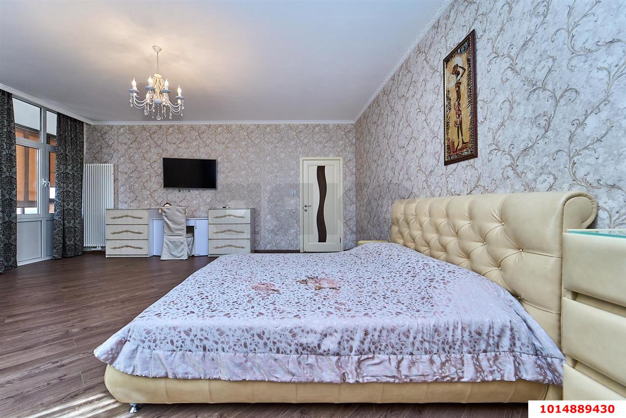 Фото №4: 3-комнатная квартира 130&nbsp;м², 10/16&nbsp;эт. - Краснодар, Западный внутригородской округ, мкр. Центральный, ул. Кубанская набережная, 23/1