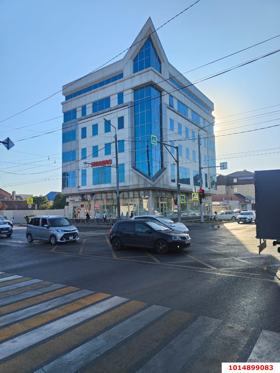 Фото №2: Торговое помещение 195&nbsp;м², 1/7&nbsp;эт. - Краснодар, Западный внутригородской округ, мкр. Фестивальный, ул. Бабушкина, 166