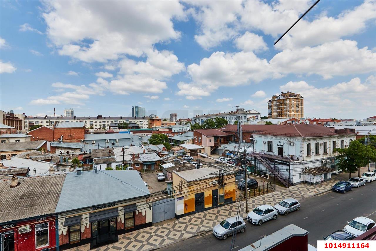 Фото №12: 3-комнатная квартира 100&nbsp;м², 4/4&nbsp;эт. - Краснодар, Западный внутригородской округ, мкр. Центральный, ул. Карасунская, 72