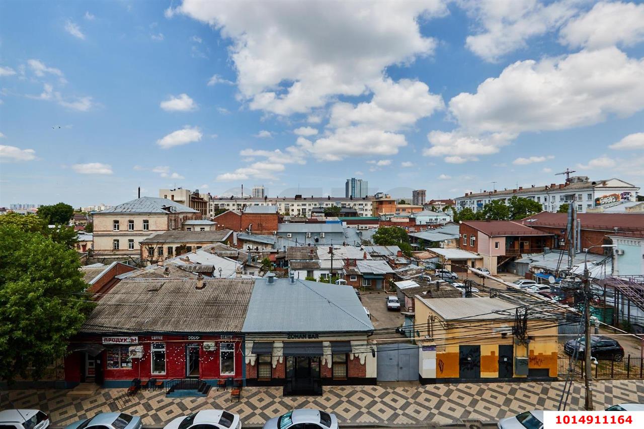 Фото №11: 3-комнатная квартира 100&nbsp;м², 4/4&nbsp;эт. - Краснодар, Западный внутригородской округ, мкр. Центральный, ул. Карасунская, 72