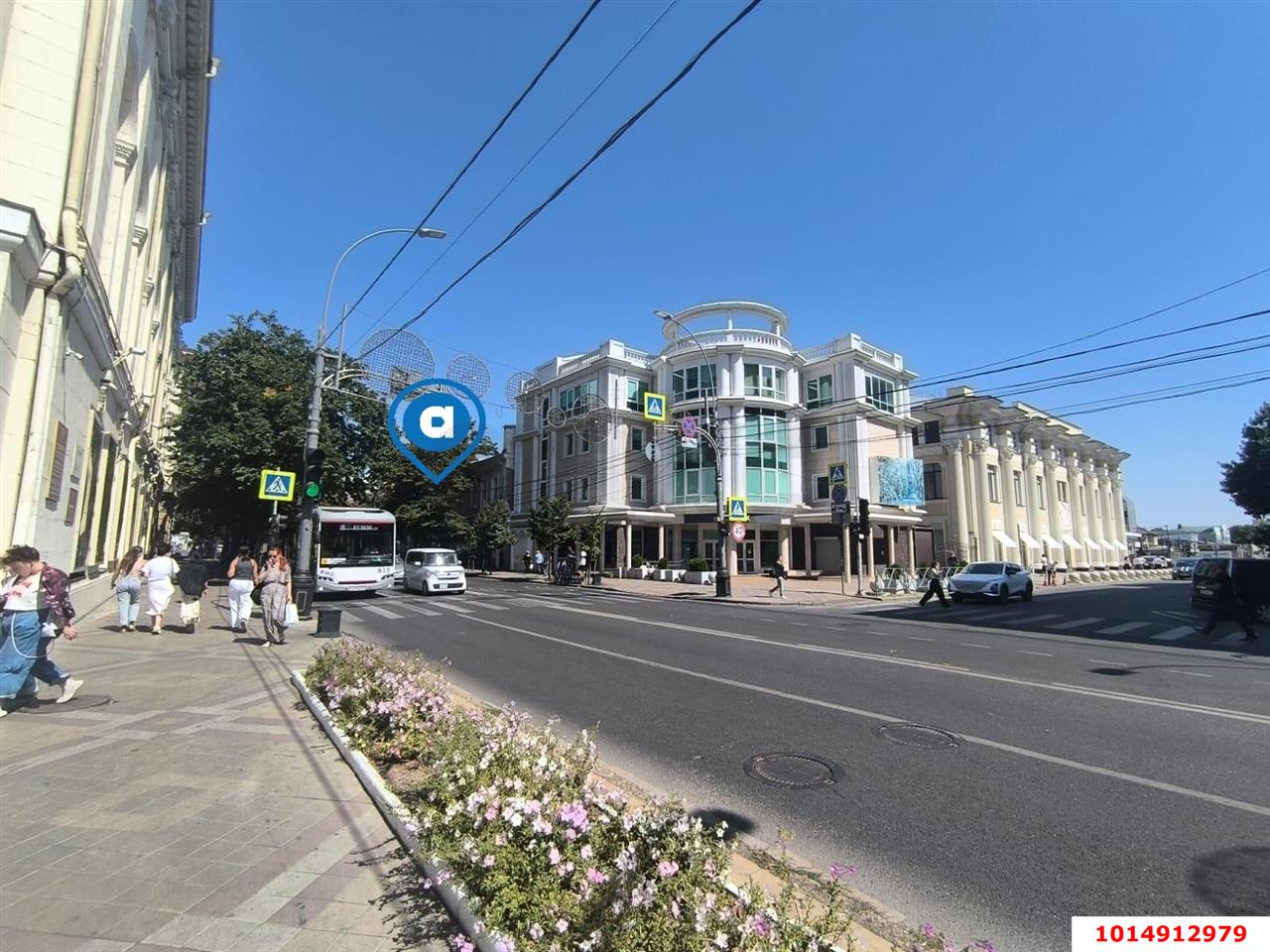 Фото №1: Офисное помещение 336&nbsp;м², 1/3&nbsp;эт. - Краснодар, Центральный внутригородской округ, мкр. Центральный, ул. Красная, 68
