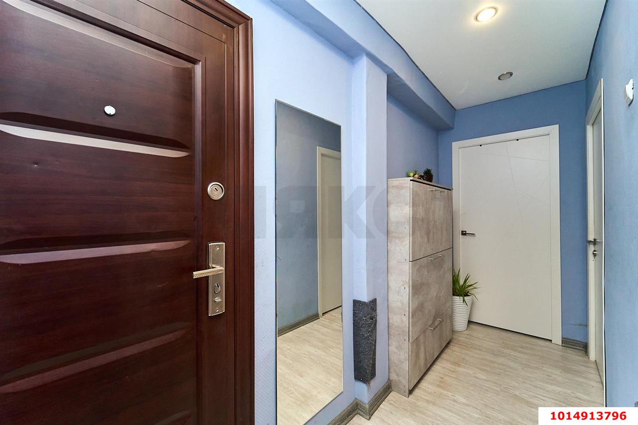 Фото №10: 3-комнатная квартира 41&nbsp;м², 4/5&nbsp;эт. - Российский, мкр. Прикубанский внутригородской округ, ул. имени В.М. Комарова, 19