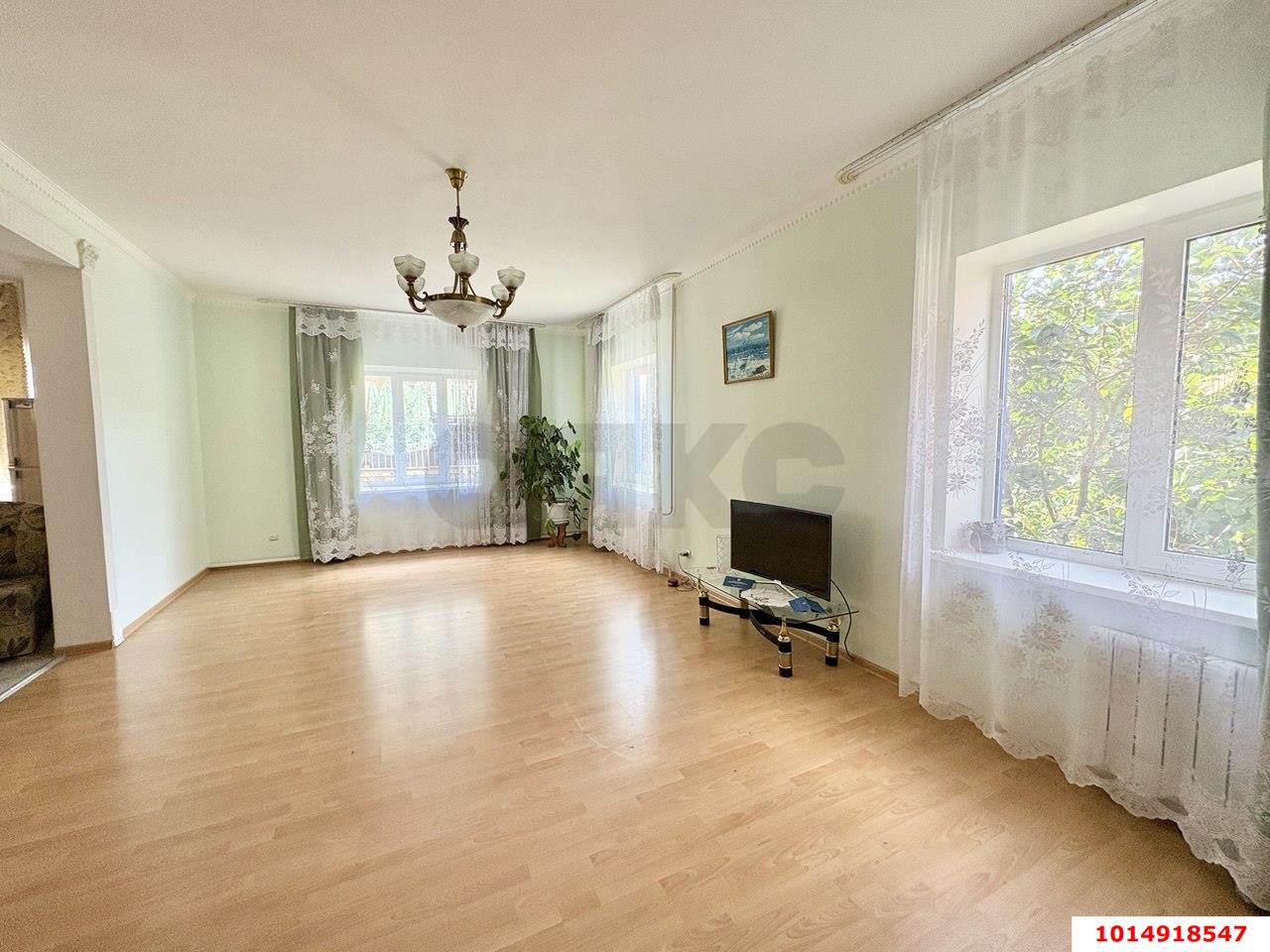 Фото №8: Дом 390&nbsp;м² + 5&nbsp;сот., 3&nbsp;эт. - Новомихайловский, пер. Автобазовский, 2