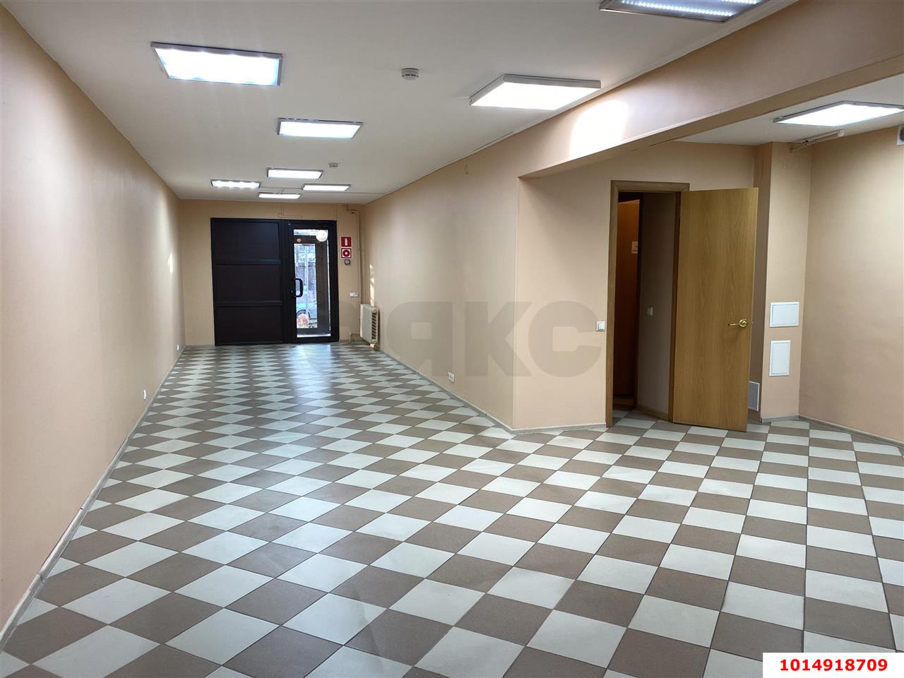 Фото №5: Торговое помещение 64&nbsp;м², 1/5&nbsp;эт. - Краснодар, Прикубанский внутригородской округ, мкр. Фестивальный, ул. Атарбекова, 9
