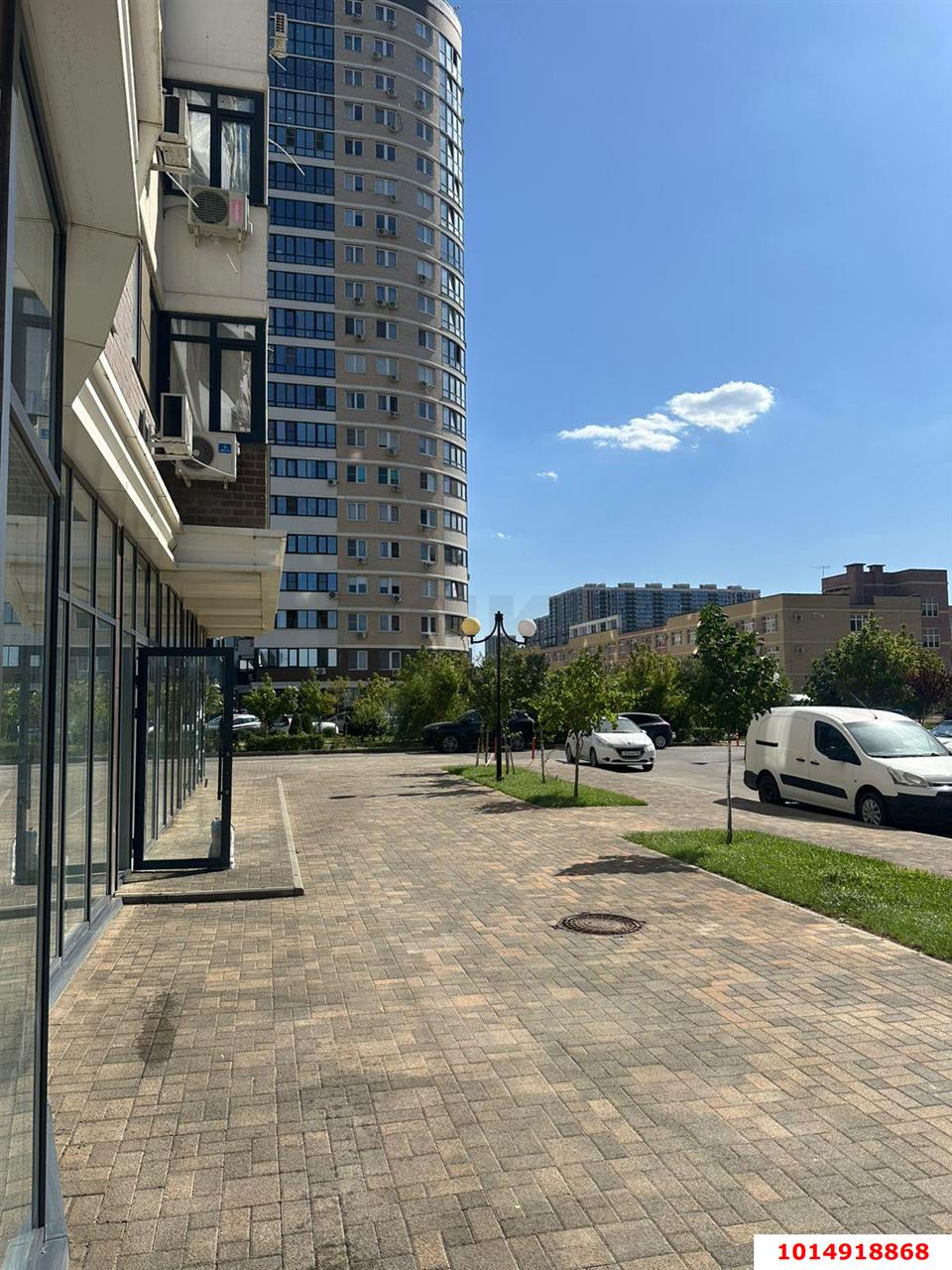 Фото №10: Готовый бизнес 79&nbsp;м², 1/20&nbsp;эт. - Краснодар, Прикубанский внутригородской округ, Россинского, мкр. жилой комплекс Атлант, ул. Адмирала Крузенштерна, 6