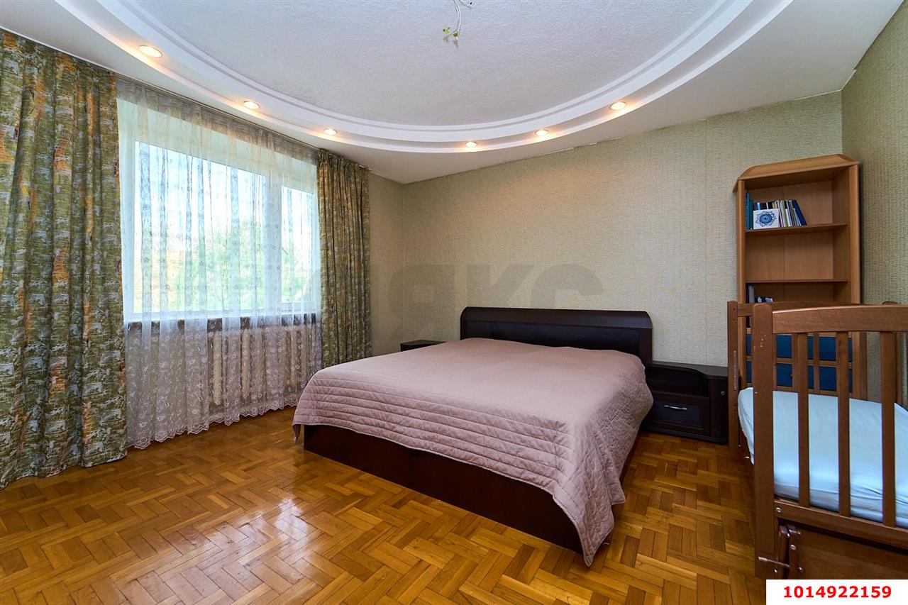 Фото №5: 2-комнатная квартира 77&nbsp;м², 4/5&nbsp;эт. - Краснодар, Центральный внутригородской округ, мкр. Центральный, ул. Промышленная, 43А