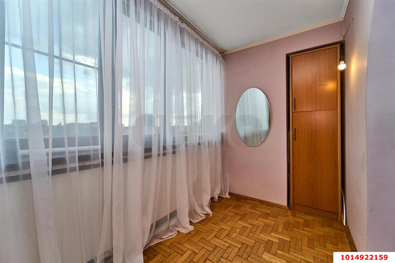 Фото №6: 2-комнатная квартира 77&nbsp;м², 4/5&nbsp;эт. - Краснодар, Центральный внутригородской округ, мкр. Центральный, ул. Промышленная, 43А