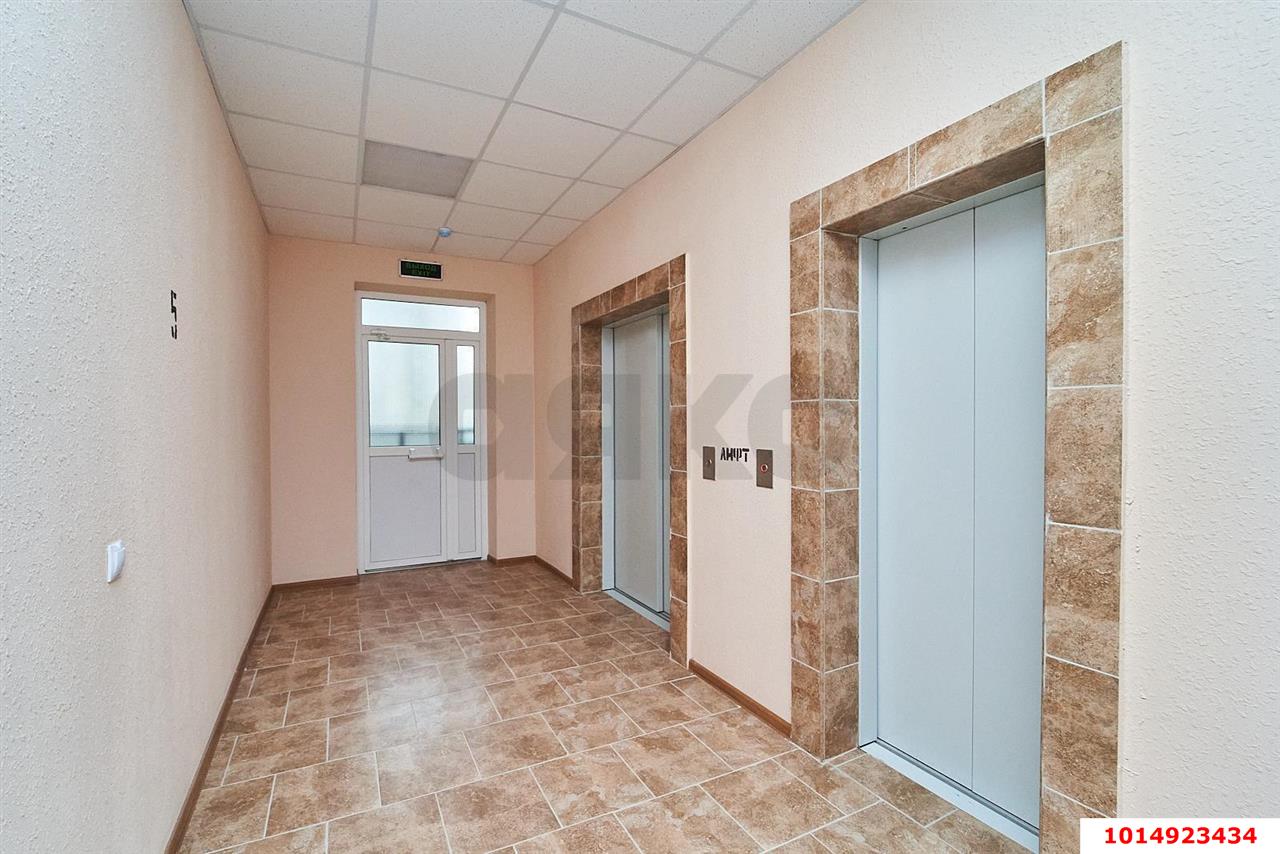 Фото №5: 1-комнатная квартира 43&nbsp;м², 7/20&nbsp;эт. - Краснодар, Прикубанский внутригородской округ, Авиагородок, мкр. ЖК На Стахановской, ул. Стахановская, 1/5к2