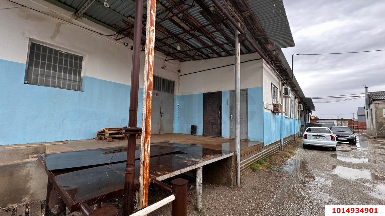 Фото №2: Производственное помещение 1500&nbsp;м², 1/1&nbsp;эт. - Каневская, п. Нефтяники, ул. Терешковой, 7