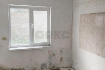 Фото №1: 2-комнатная квартира 34 м², 1/1 эт. - Краснодар, мкр. Центральный, ул. Митрофана Седина, 98