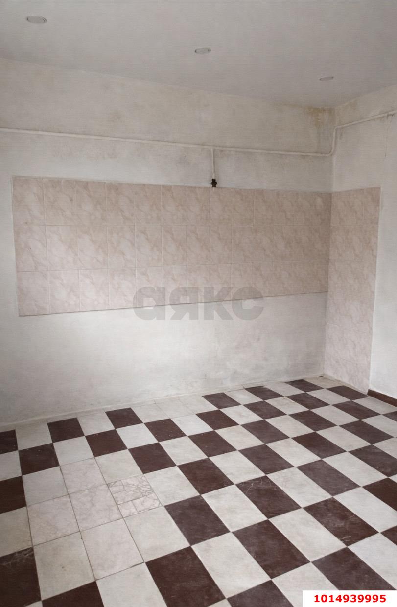 Фото №2: 2-комнатная квартира 34&nbsp;м², 1/1&nbsp;эт. - Краснодар, Центральный внутригородской округ, мкр. Центральный, ул. Митрофана Седина, 98
